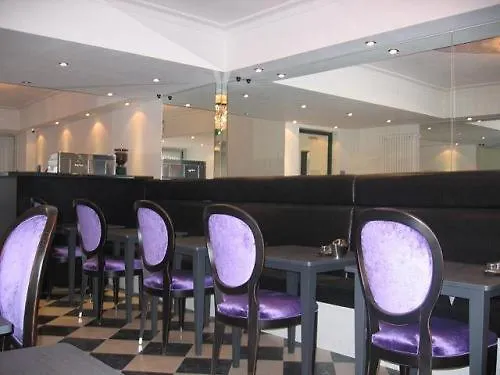 Aleksandra دوسلدورف